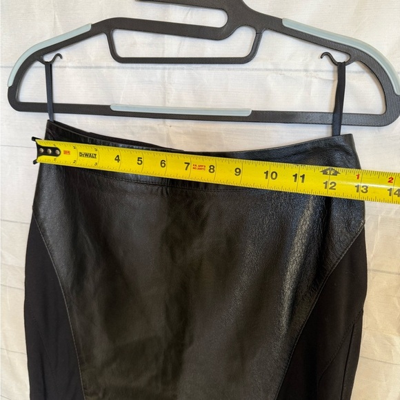 BEBE Black Leather/ fabric Pencil Skirt size 2 - Picture 6 of 13